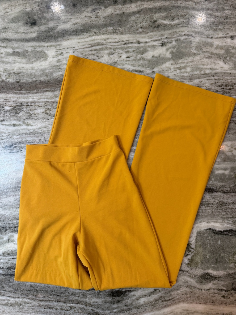 Love Culture Mustard Yellow Wide-Leg Trousers Pants
Size Small - Picture 1 of 6